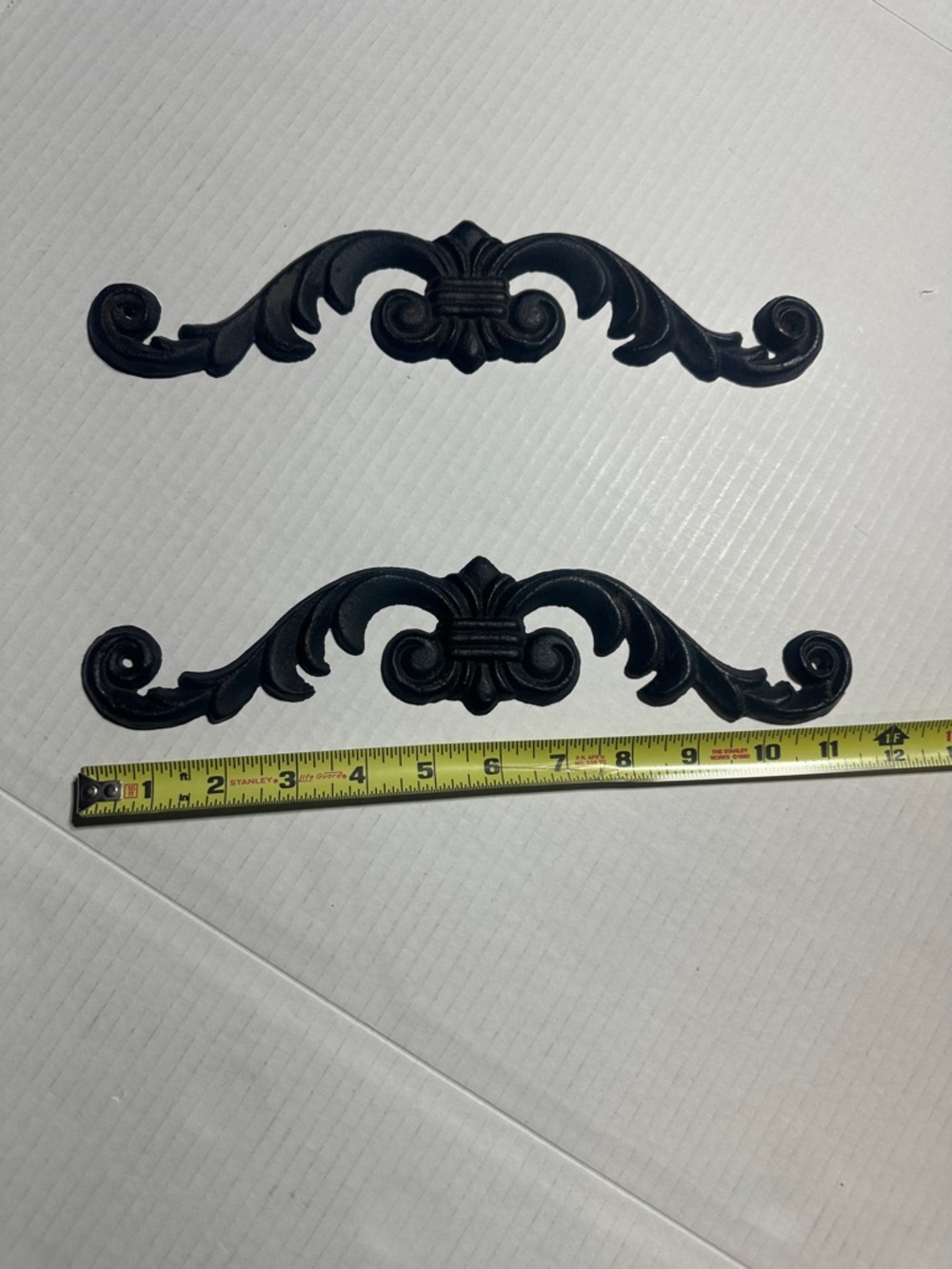 Metal cast iron Black Decorative Wall scroll toppers Pair Classic Scroll Accents - Picture 2 of 6